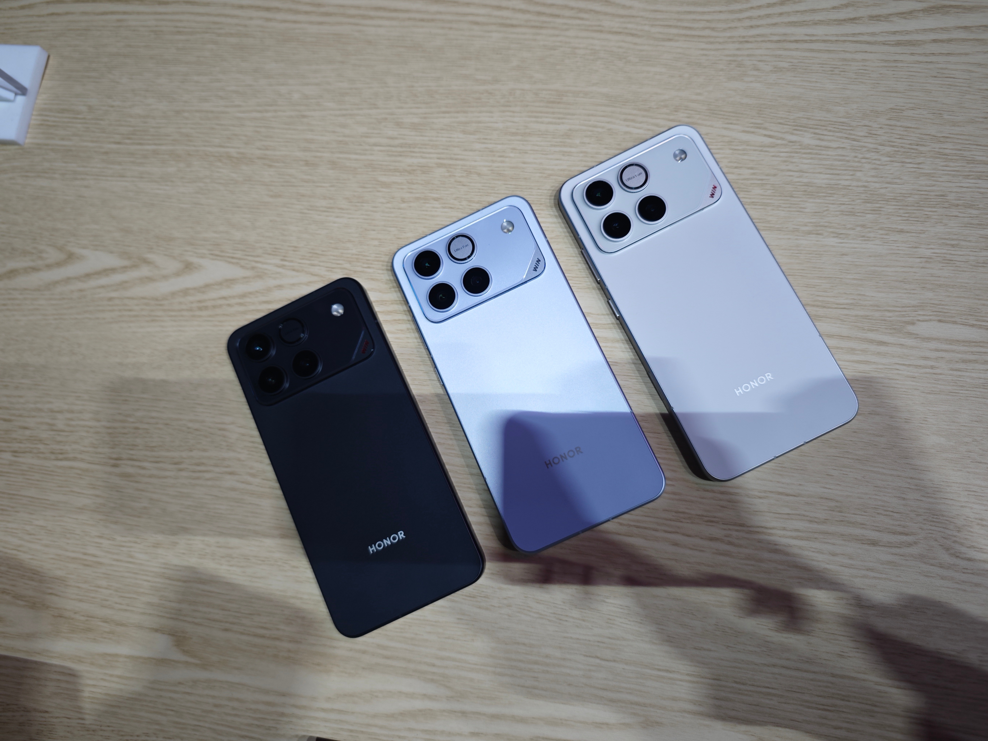 荣耀WIN 荣耀WIN真机实拍~ 