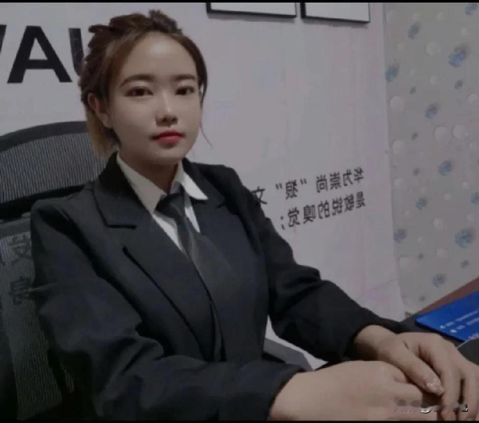 我2023年11月份来头条，由于始终坚持输出关于他和那个时代的文章，始终不被喜欢