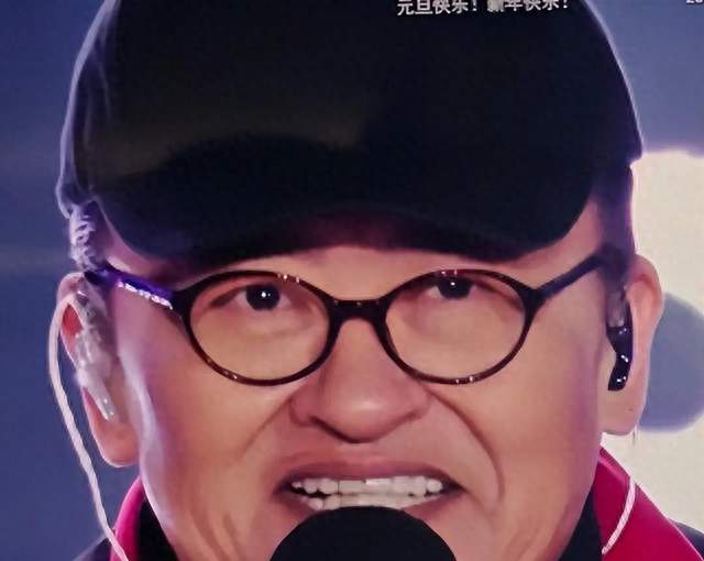 一语成谶！刘欢最后一次表演“唱错”了2个字，如今再看令人唏嘘