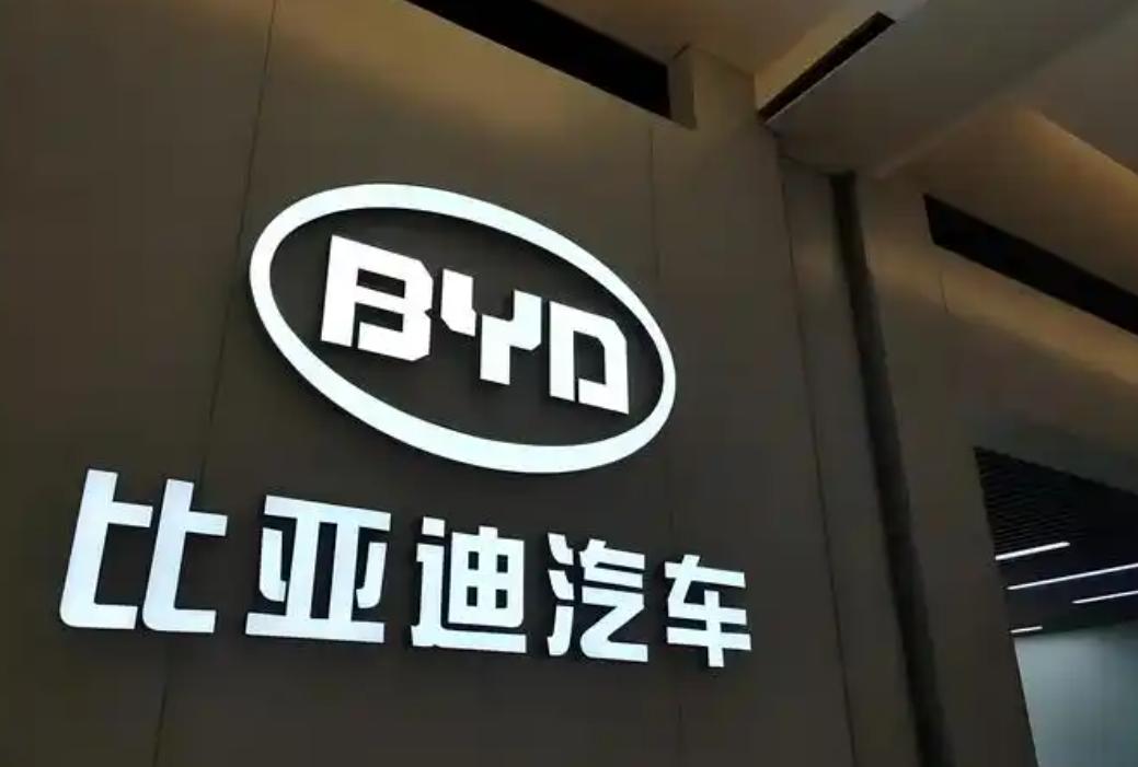 比亚迪郑州基地的速度，让我有点看不懂
不是说看不懂怎么建的，是想不通为什么能这么
