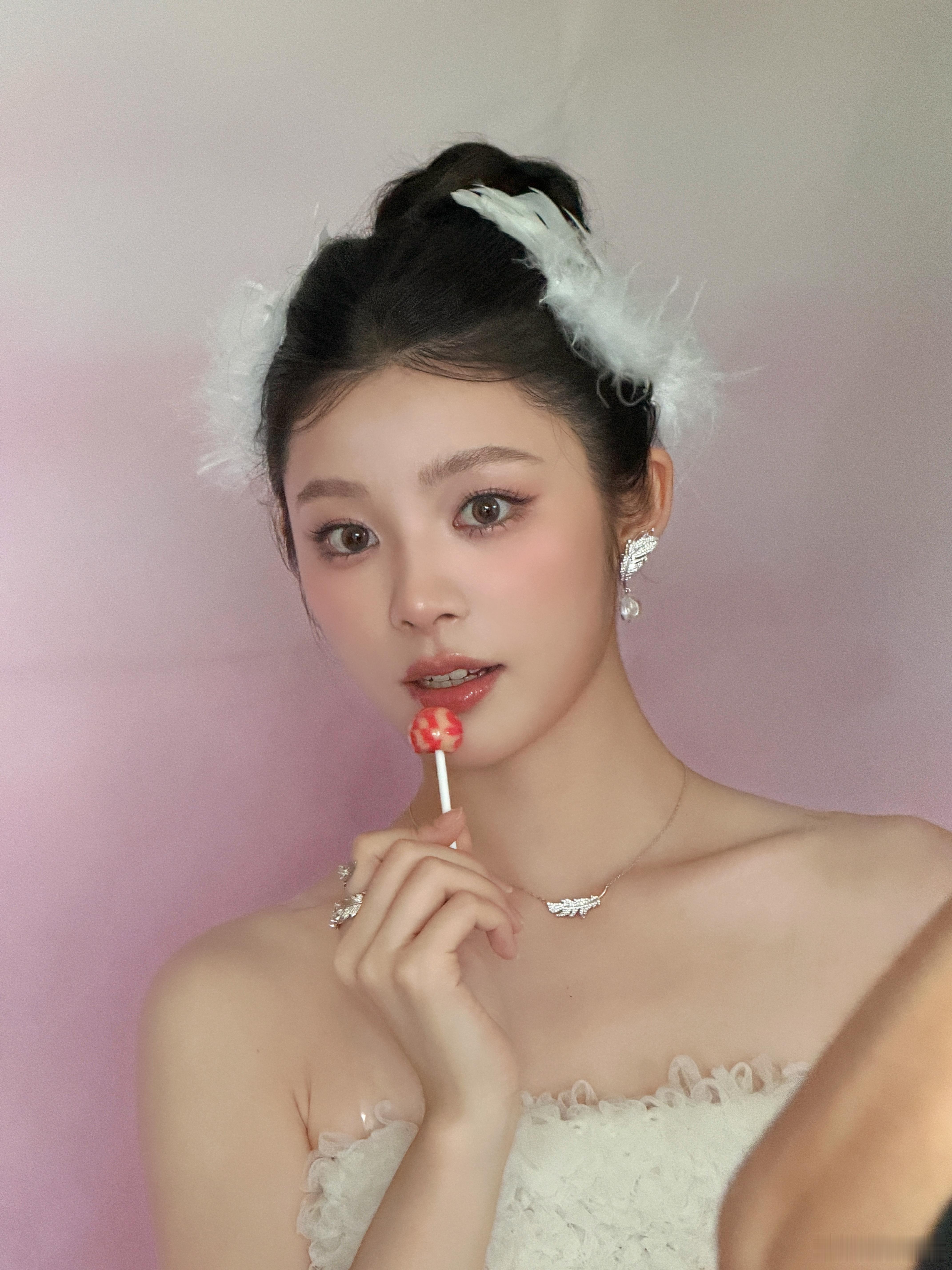 姚晓棠生活加点棠 晓棠姐姐你的“神兽凝视”技能宜“可爱进化”，在此刻显形“原生艺
