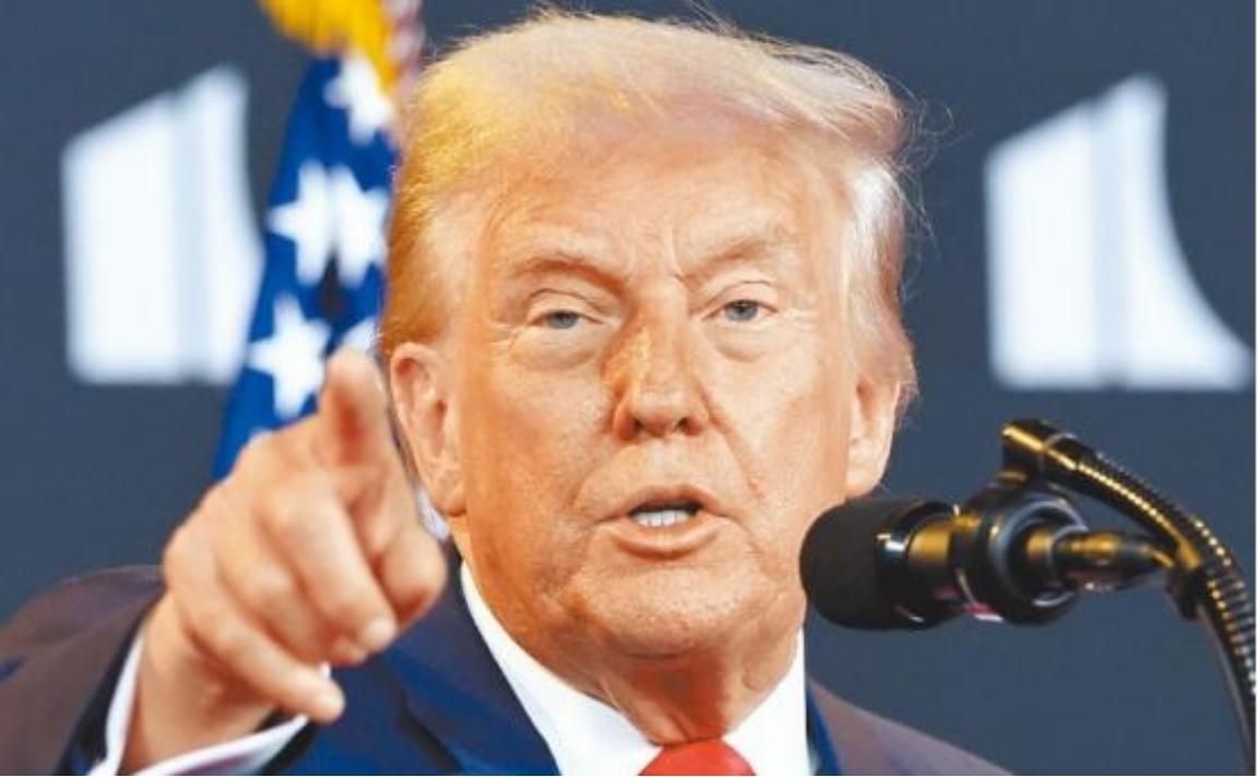 特朗普就台湾问题“打包票”：只要在我任期，中国大陆就不会统一。特朗普曾在空军一号