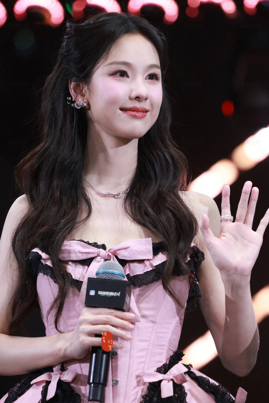 兔子塑陈都灵，仙气可爱🐰