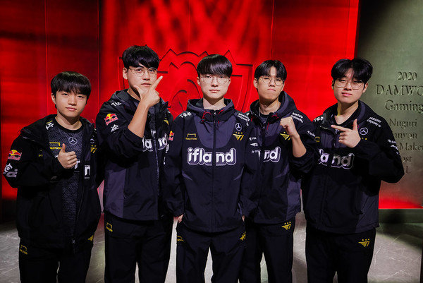 T1最近这3年总共和lpl交战了10个bo5，msi全输0-5，s赛全赢5-0只
