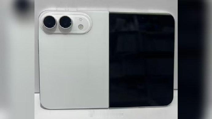 【曝iPhoneUltra取消FaceID：改用侧边指纹，博主感叹像是在做梦】一