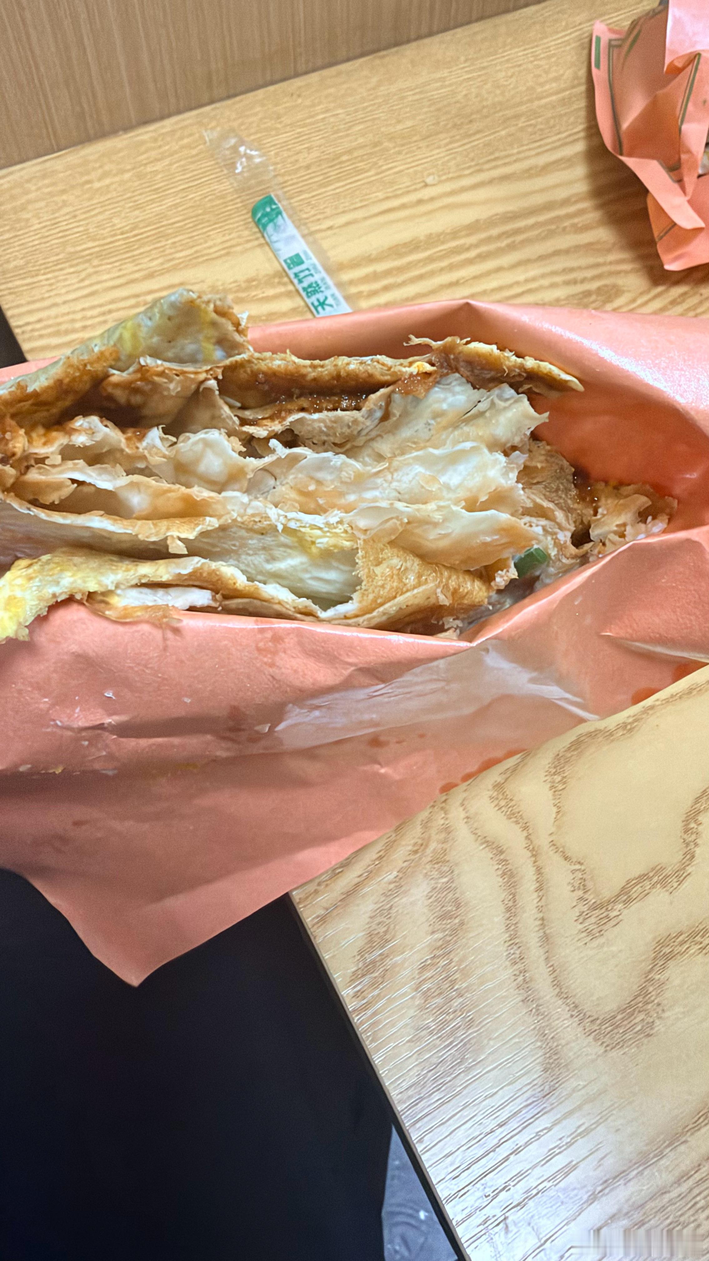 回北京第一顿，带上全家到天津吃一顿！嘎巴菜加煎饼果子太美了！！！一会跑个步，回家