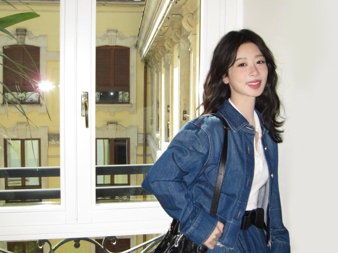 杨紫 杨紫董竹君💜杨紫玉兰花开君再来 Andy在干嘛🍠更新：阳光灿烂的午后米