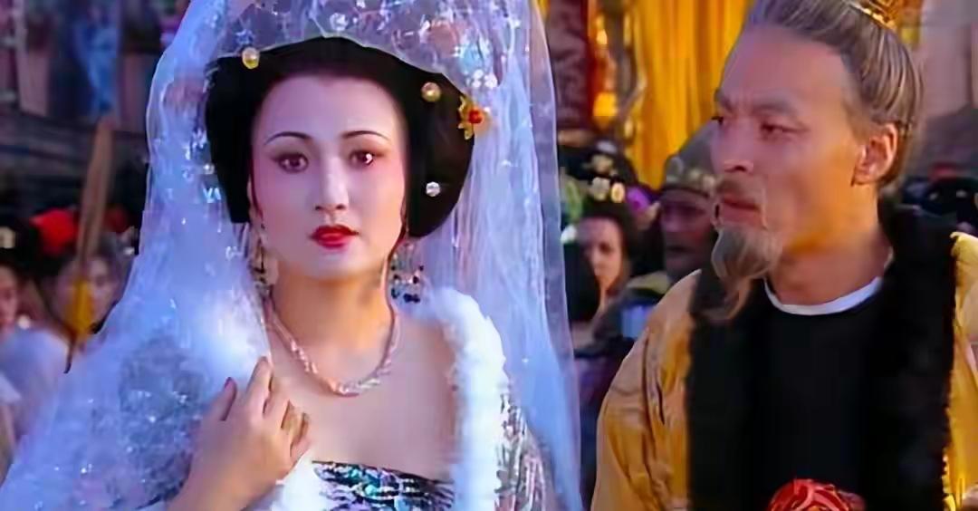 杨玉环这个人，在中国历史上是个大名人，四大美女之一，唐玄宗的宠妃，故事流传了好几