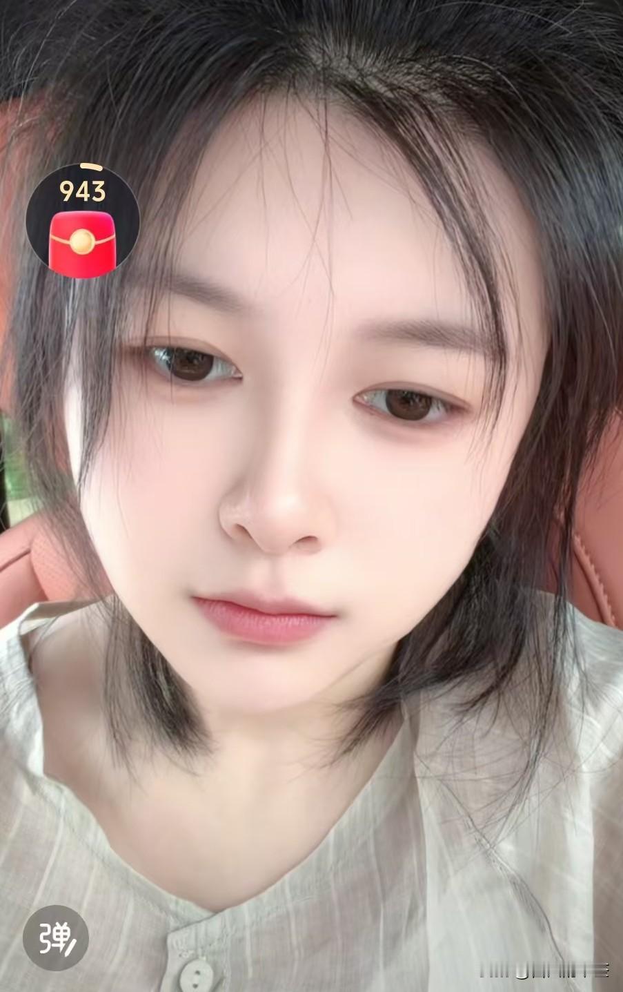 除了小杨，小杨家其他都挺好。
        这大概也是小羊崽焦虑的原因吧，咋说