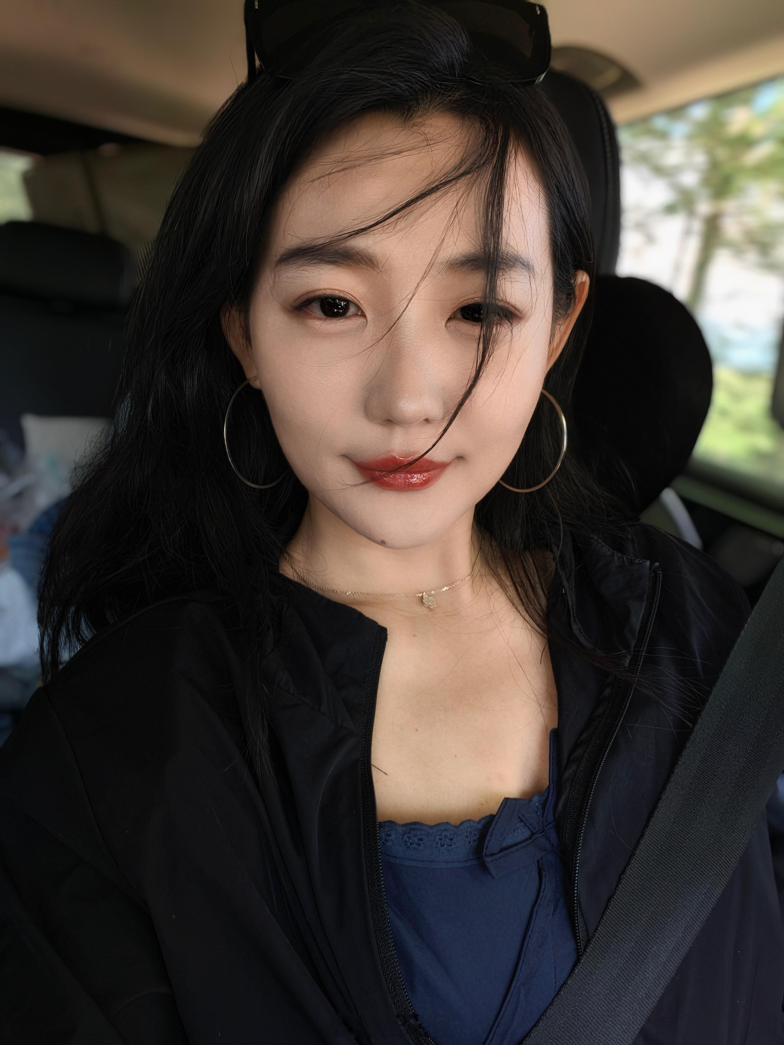 还有两小时就到愉快的周末啦！大家打铁，等下发红包！雨丝的日常