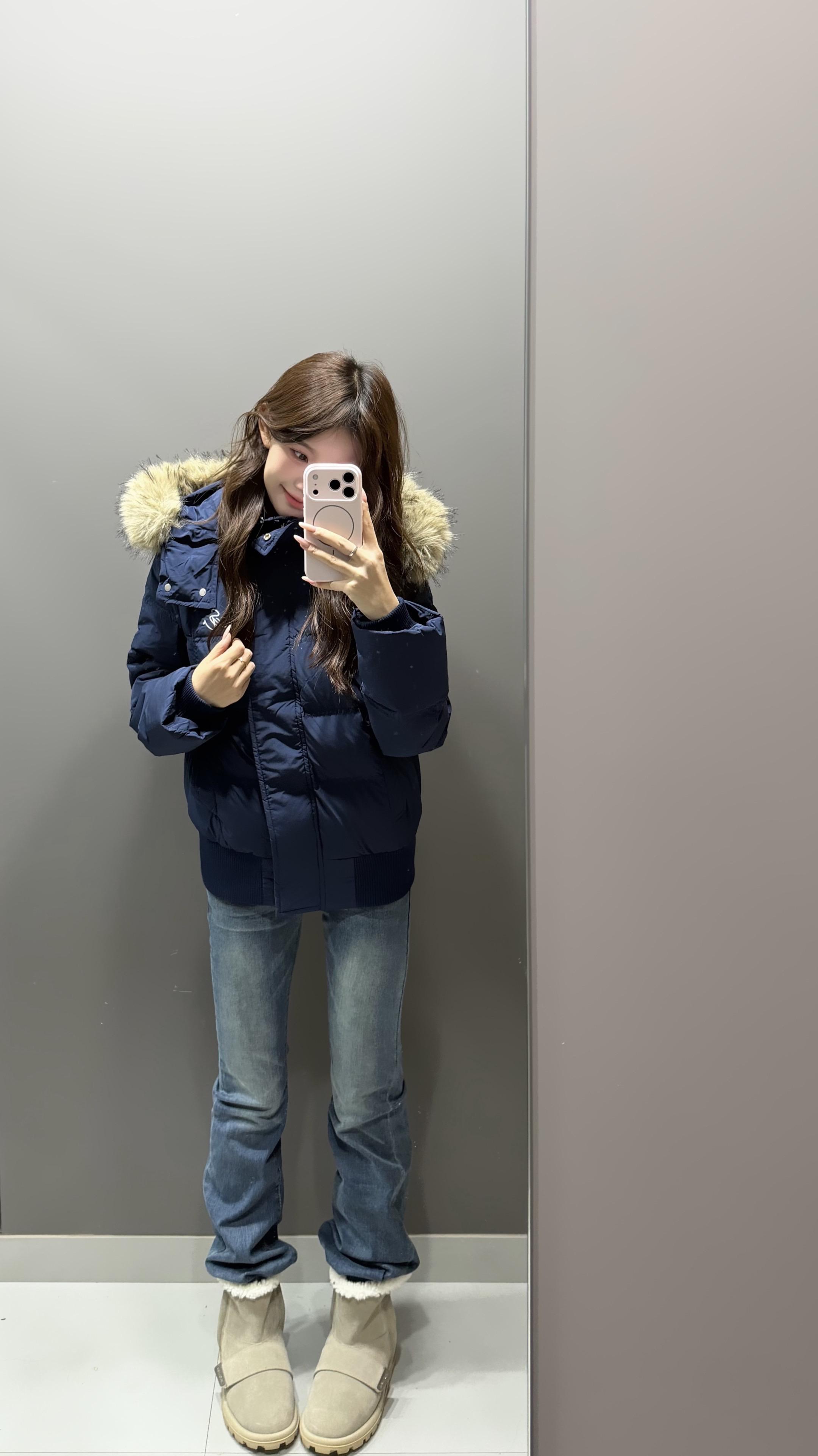 能不能借着天气太冷的理由 再靠近你一点。