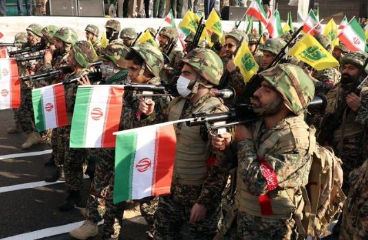 【伊朗动员超过一百万民众，担忧美国地面入侵 据伊朗国家通讯社梅尔通讯社和塔斯尼姆