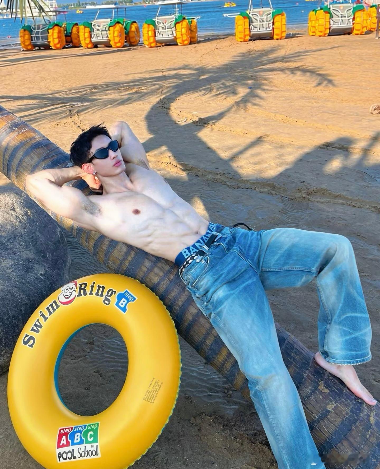 海边🏝辣弟健身张宏涛[超话] ​​​
