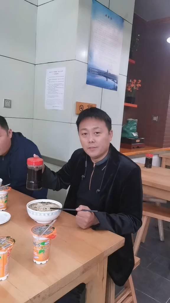 要放醋，大大的醋，看看，看大虫子。