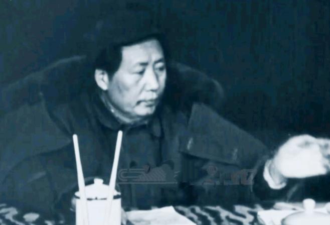 [中国赞]有人说，如果毛主席看到现在中国废除阶级斗争为纲，经过改革开放后，中国人