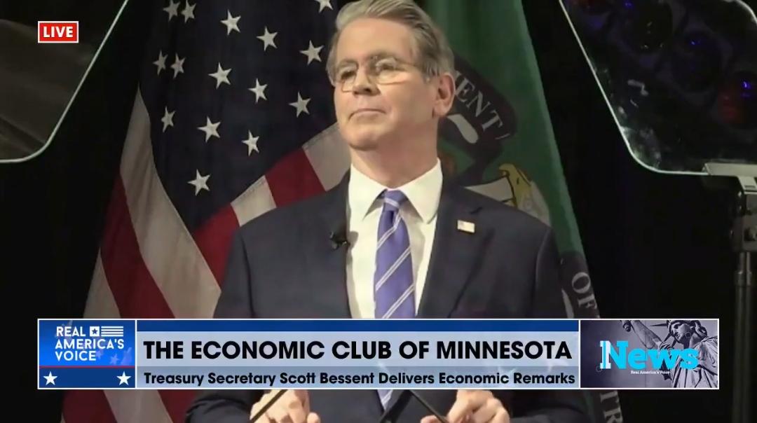 🚨 突发：财政部长斯科特·贝森特刚刚震惊了专家们，他证实了特朗普的经济繁荣，关