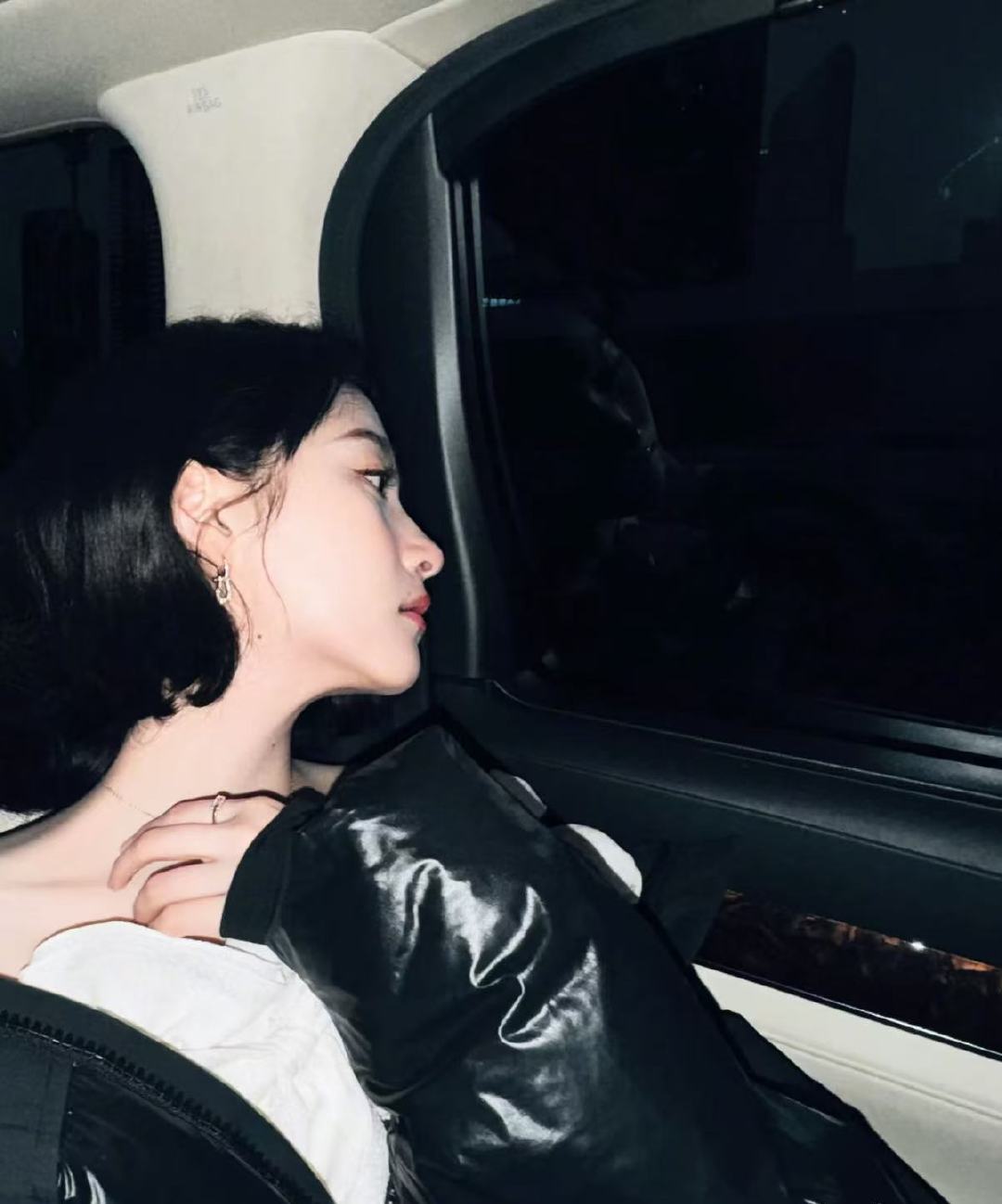 关晓彤 你的权威我后知后觉！ ​​​