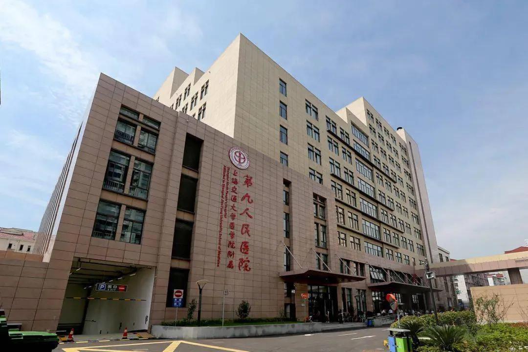 你们有没有慢性病去医院开药每次，都需要挂号，再等待医生叫号
老人高血压，每次都是
