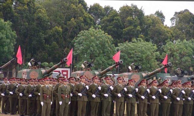 现在很多西方国家包括美国，都在思考一个问题：中国人民解放军到底能打多强，战斗力怎