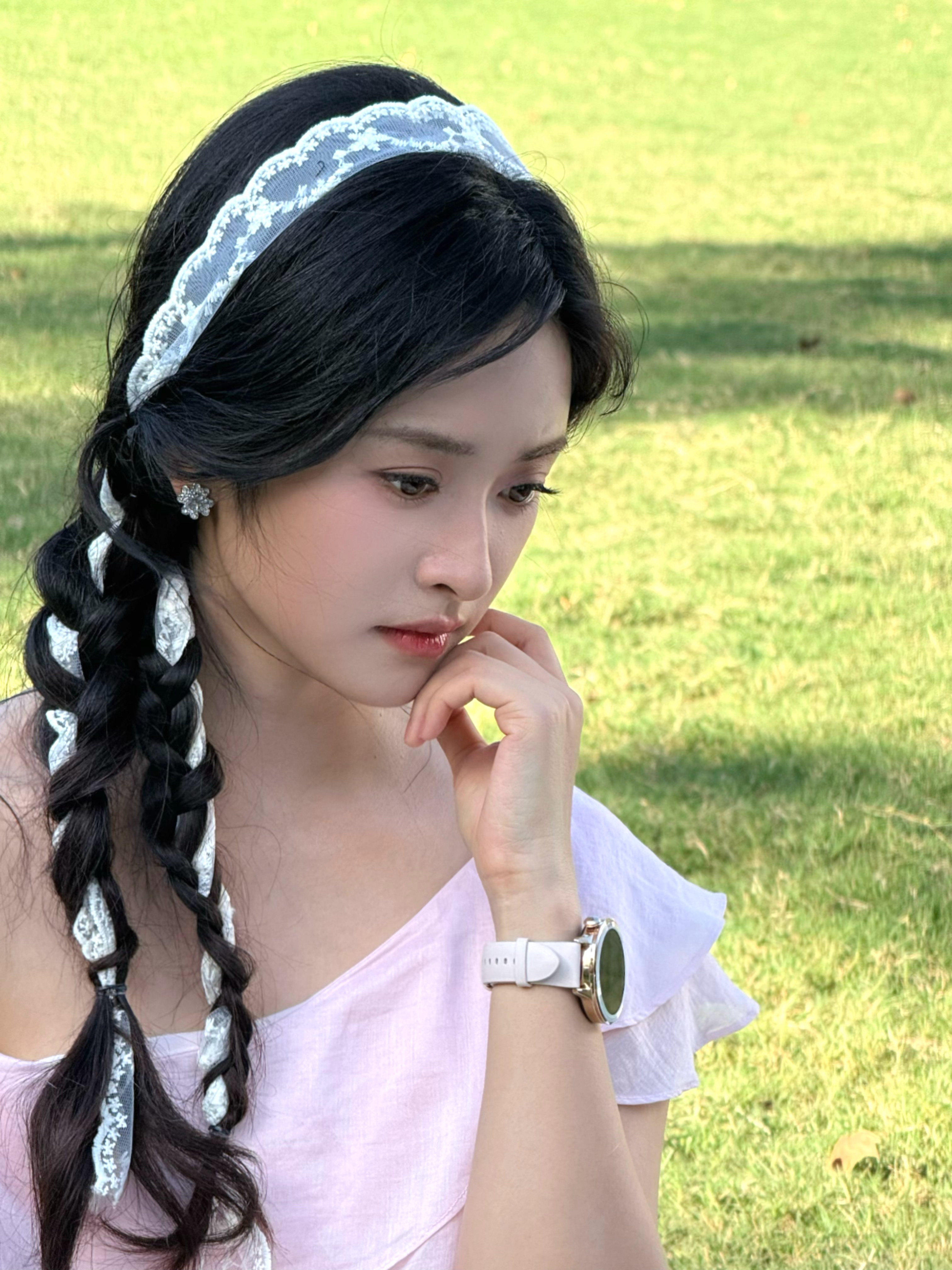 图上有两只萌物呀看的人心里毛茸茸的沈月你就这样把我的心搞的一团糟还在那里咪咪喵喵