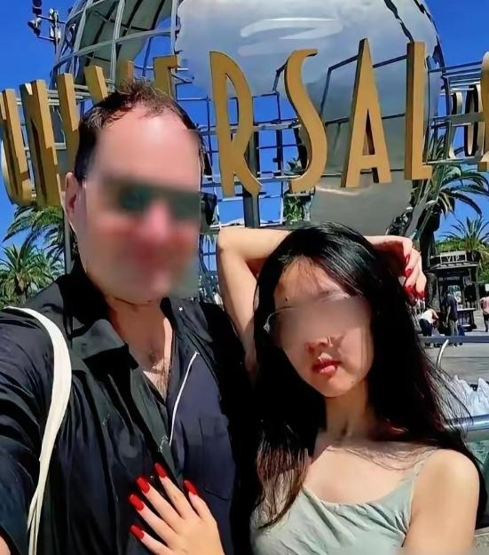温州老板砸400万送独女留美，保时捷、洛杉矶高档公寓配齐，本想着等她拿毕业证回国