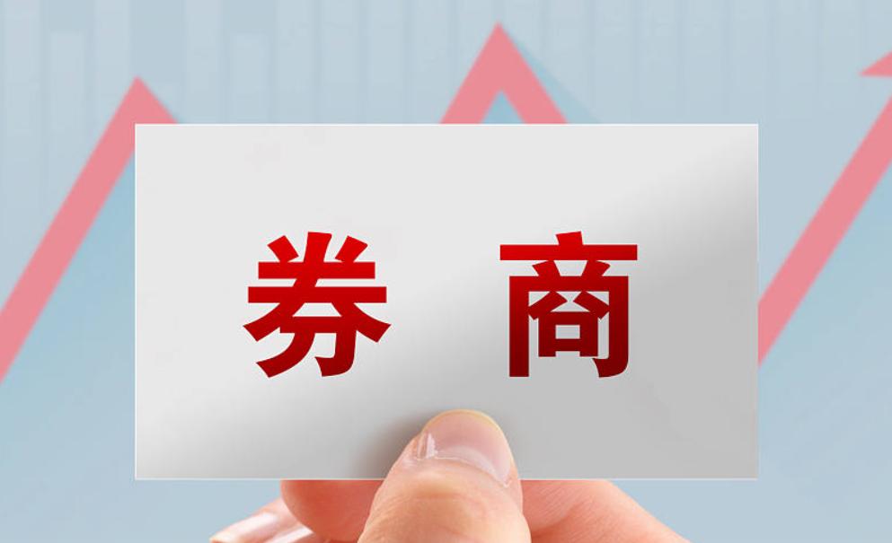 今天是11月份的第一个交易日，接下来两个月我一直说是应该进入主升浪的时候，十月份