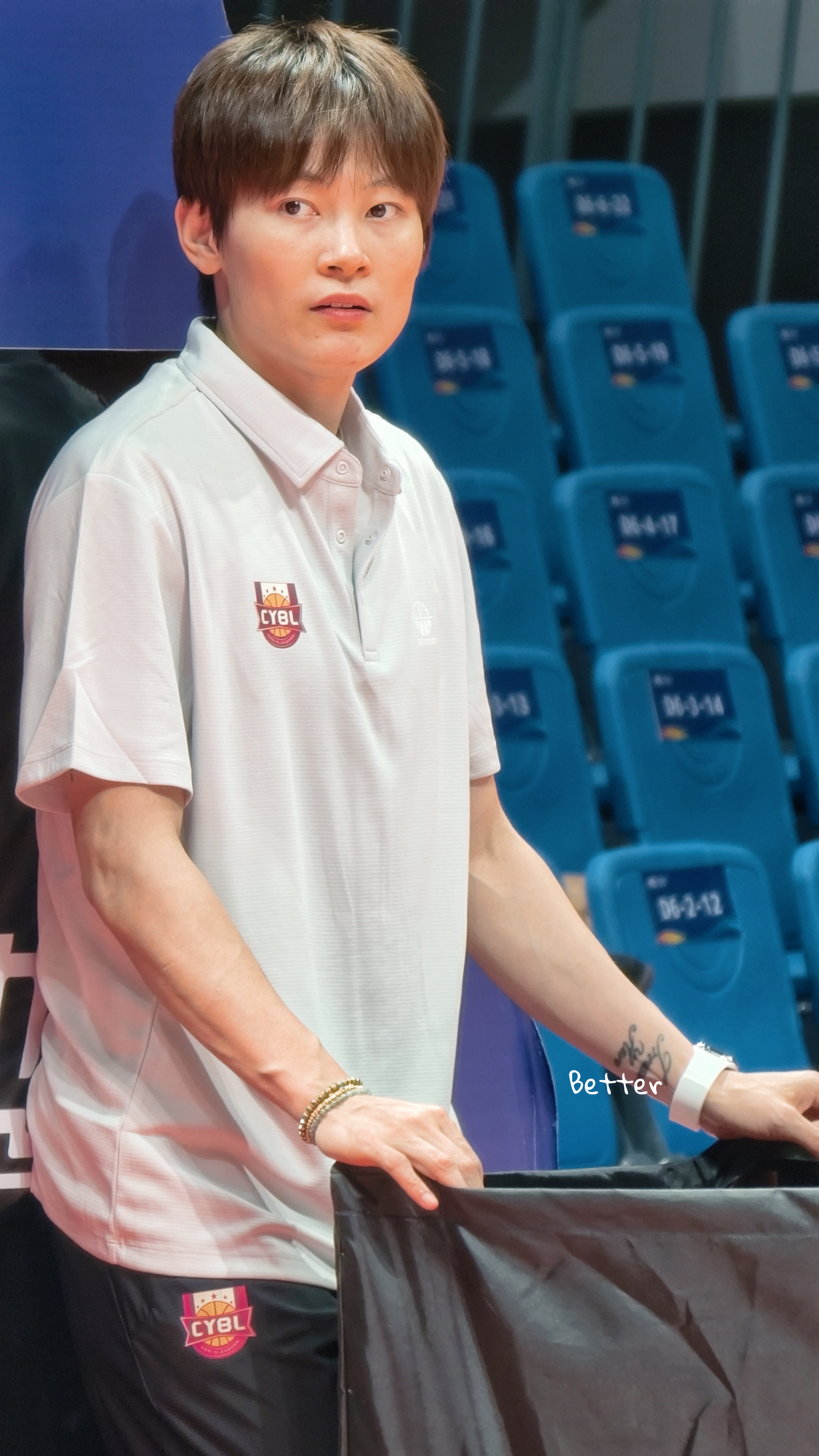杨力维  错峰来看杨助教～ 