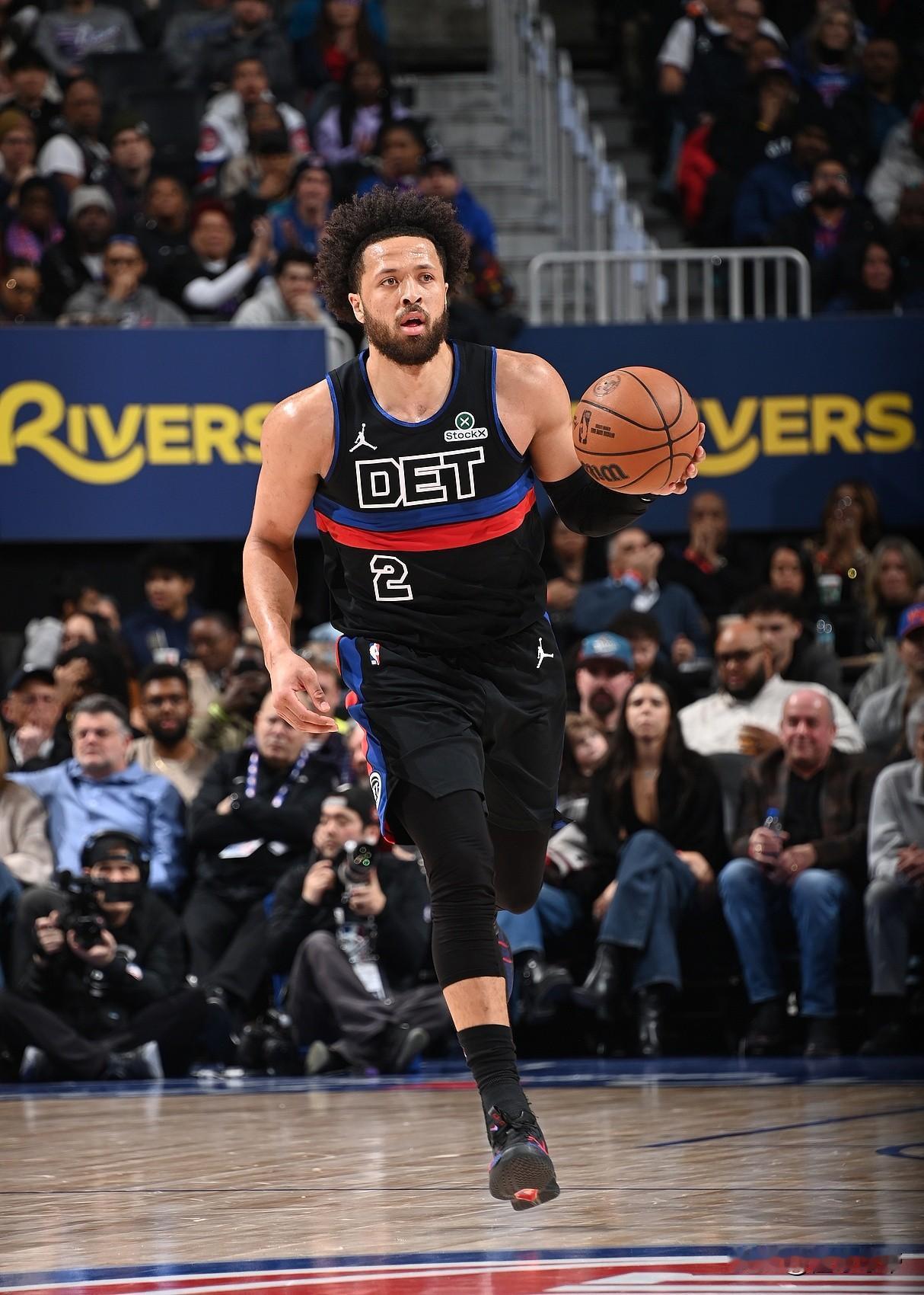 新王崛起，康宁汉姆要拿MVP了!

本赛季NBA常规赛开始前，MVP热门球星属于