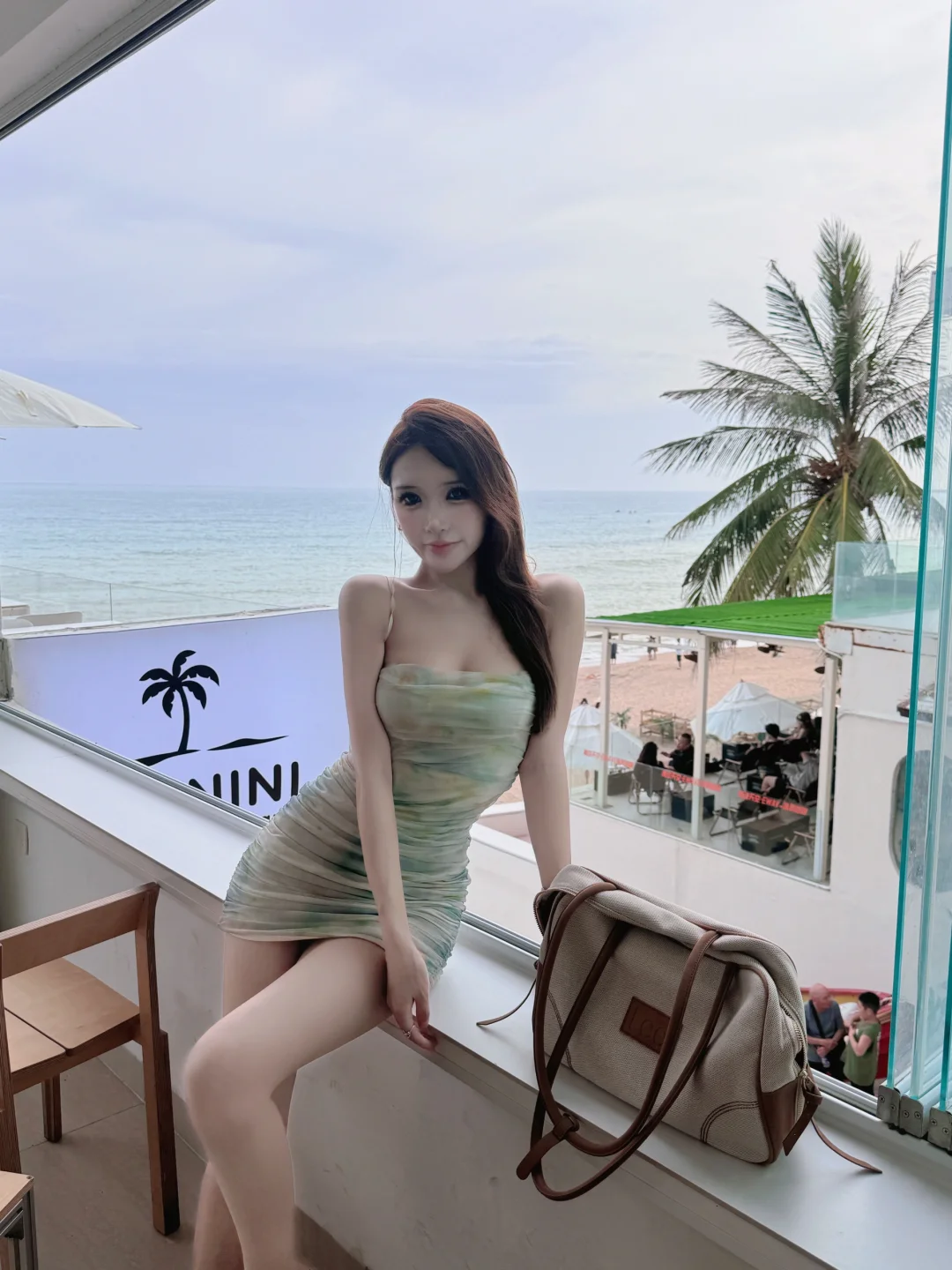 天涯小镇最美的一扇窗！