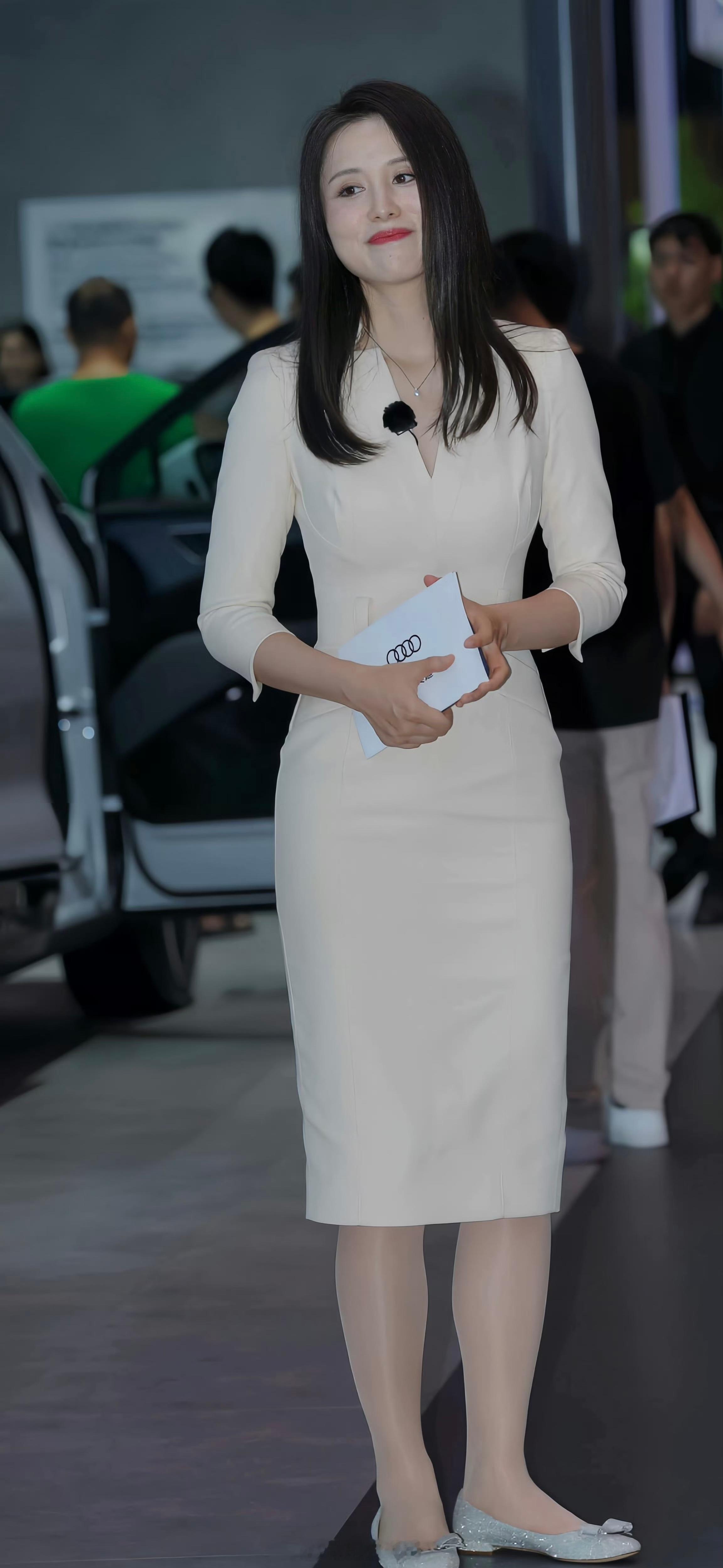 阿姨美拍图片太长 打开一看美翻了 ​​​