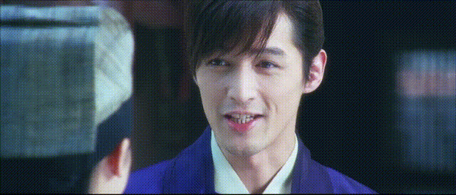胡歌的古装扮相真的很帅，在《剑蝶》这部戏里面饰演的反派人物，深爱着女主言之，胡歌