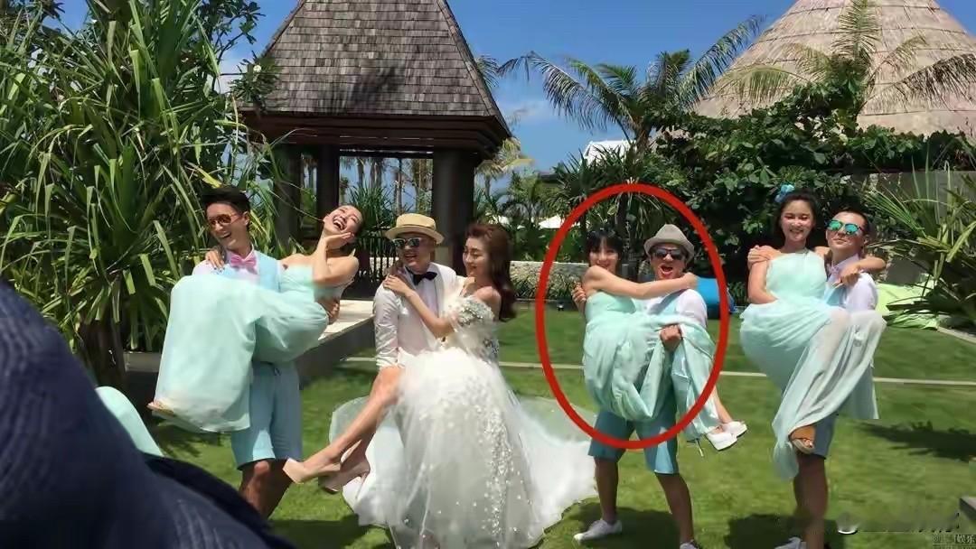包贝尔婚礼上那句“一辈子生死相依”，回头再听满是讽刺。包文婧在这段婚姻里把姿态放