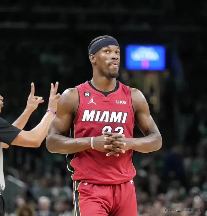确实太强了！热火爆冷112-91大胜公牛，看看数据谁是赢球最大功臣！
希罗：17