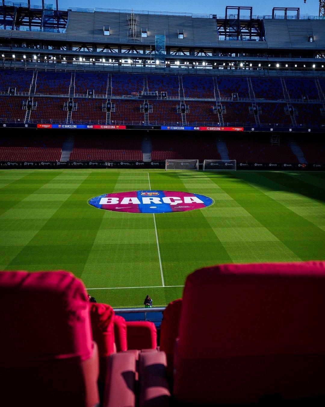 世体：🚨🚨欧足联已同意✅ 巴萨对阵法兰克福比赛将在诺坎普进行🔥 