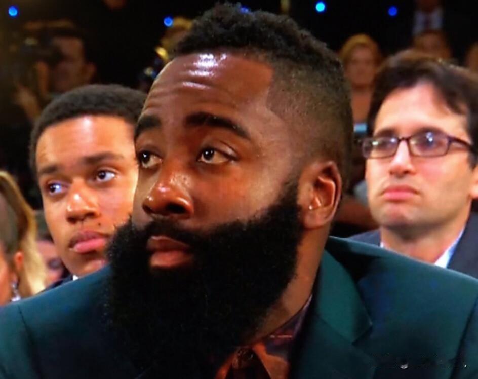 2025-2026全明星赛阵容一公布
，就明白为啥快船被裁判针对，为啥哈登一打季