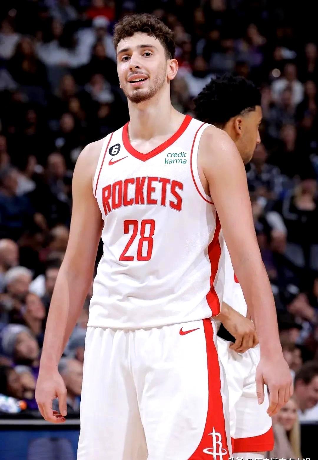 火箭赢球秘诀就这三条？别太天真了。

最近球迷总结的三板斧：谢泼德首发、场上仨投