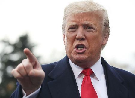 特朗普突袭中国商船，很多人以为这是北京吃了个哑巴亏。错了！真相是老特亲手送来了一