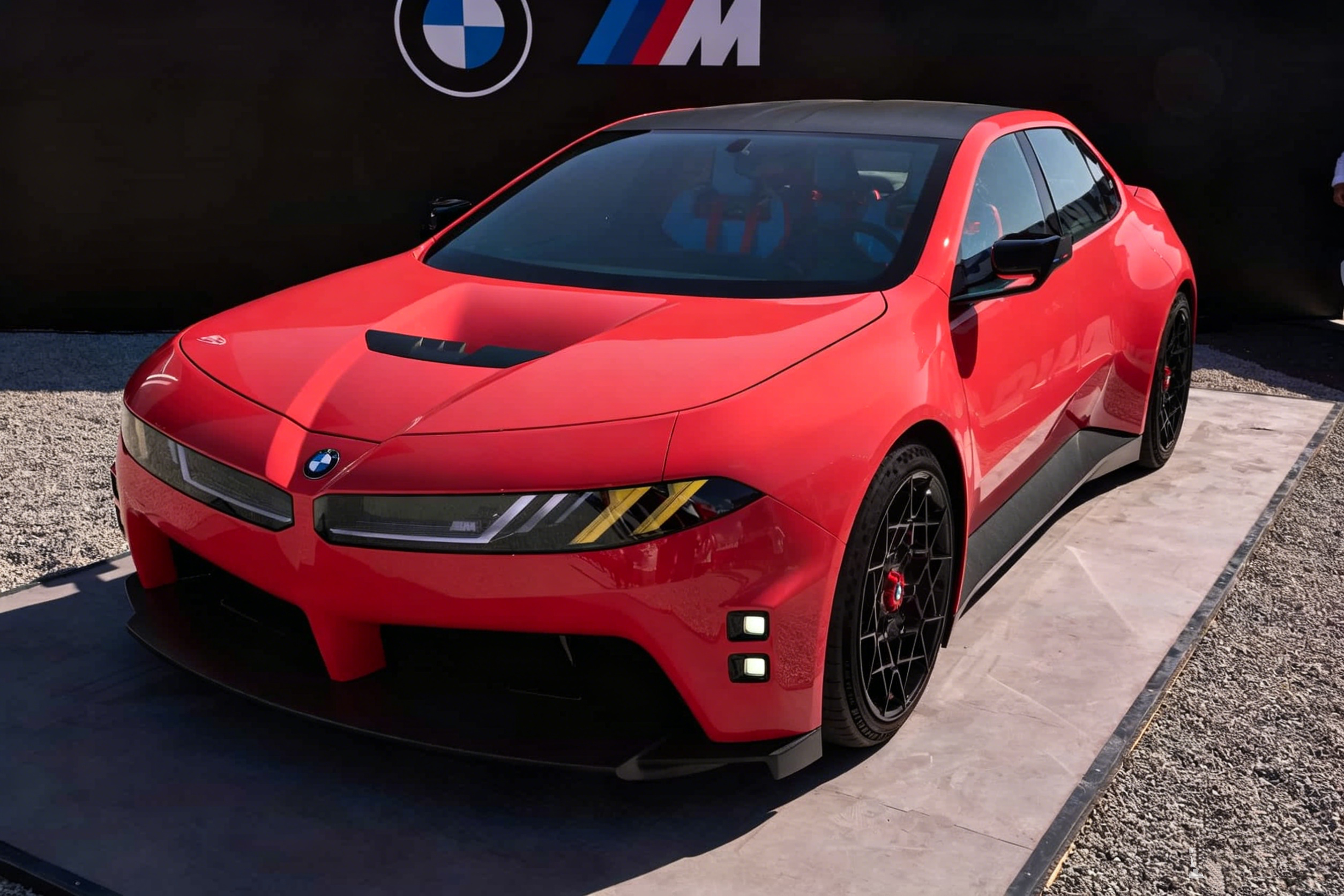 到底叫 “iM3” 还是 “M3” ？宝马发布M Concept Neue Kl