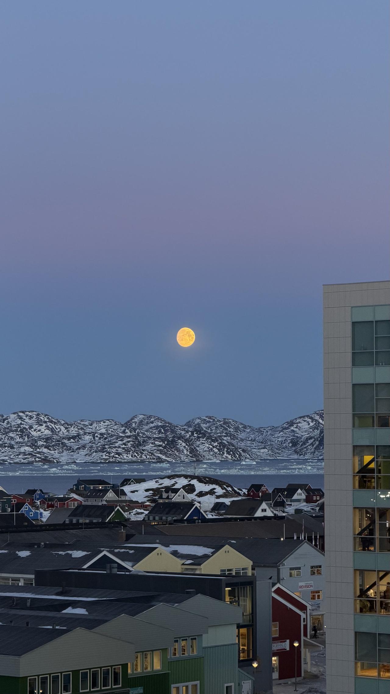 早上九点和晚上九点的格陵兰，你分得清吗？