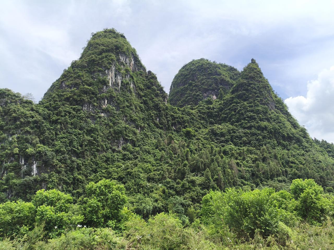 桂林山水甲天下，真是名不虚传，山水真好看！