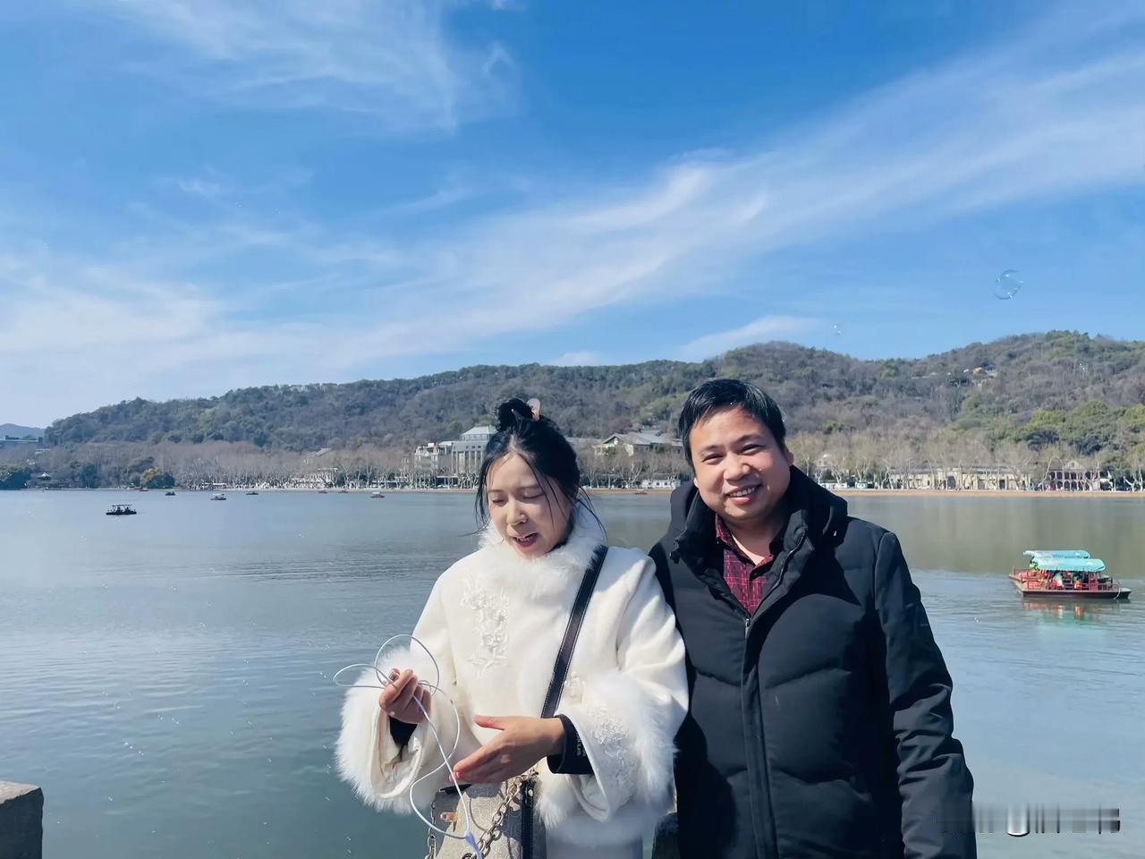 说实话我好怕将来老了以后的日子，无论在头条刷到，还是现实生活中看到，我发现大多老