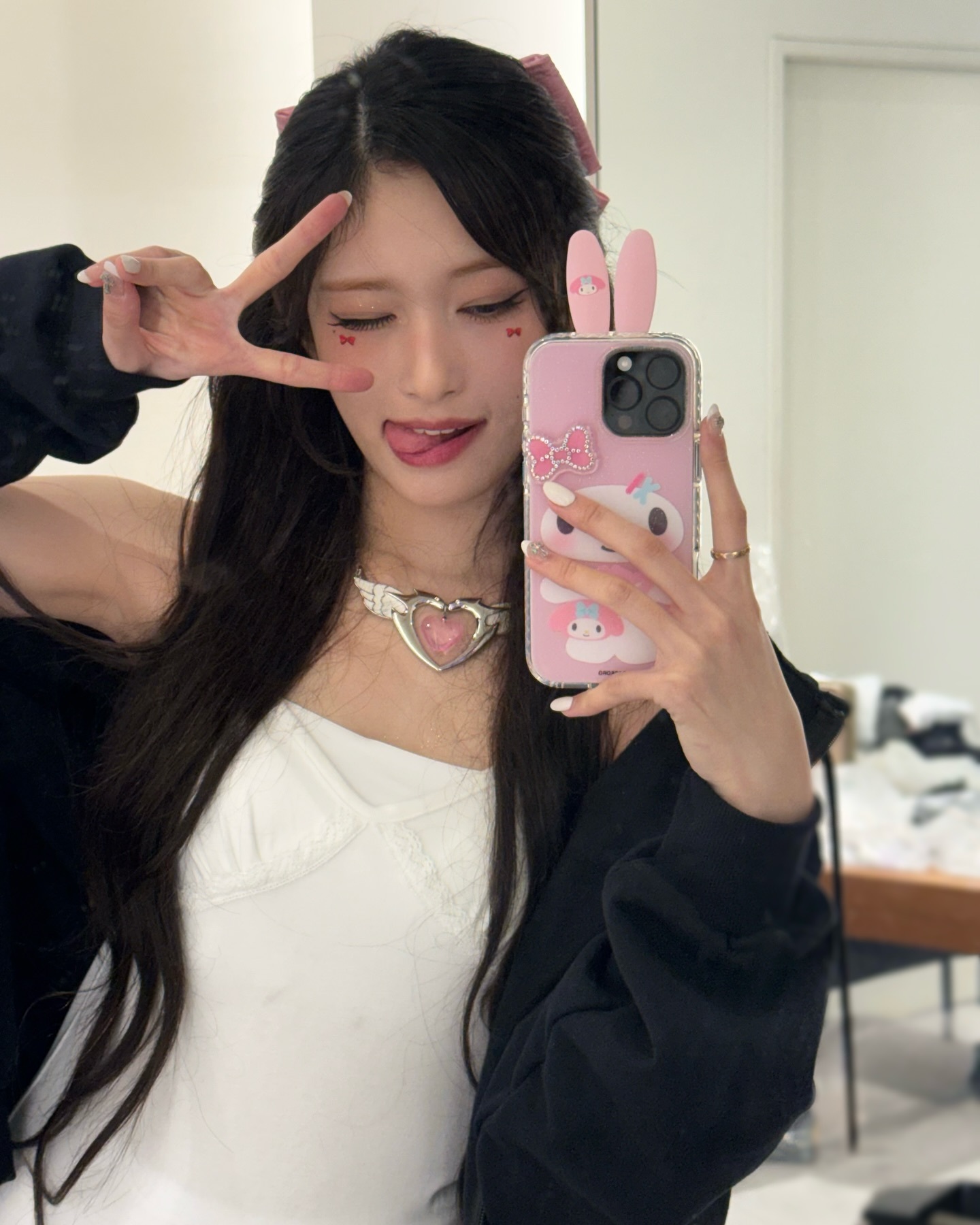 Super ICY (bitebitebitebite😖💕) ​​​