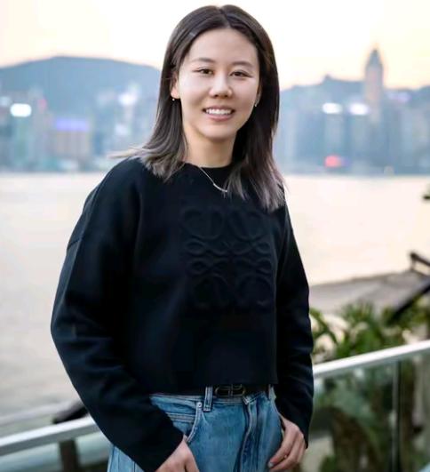 伦敦世乒赛
国乒10团出场次数
(1人0出场)
王楚钦：全程主力出场10次
林诗