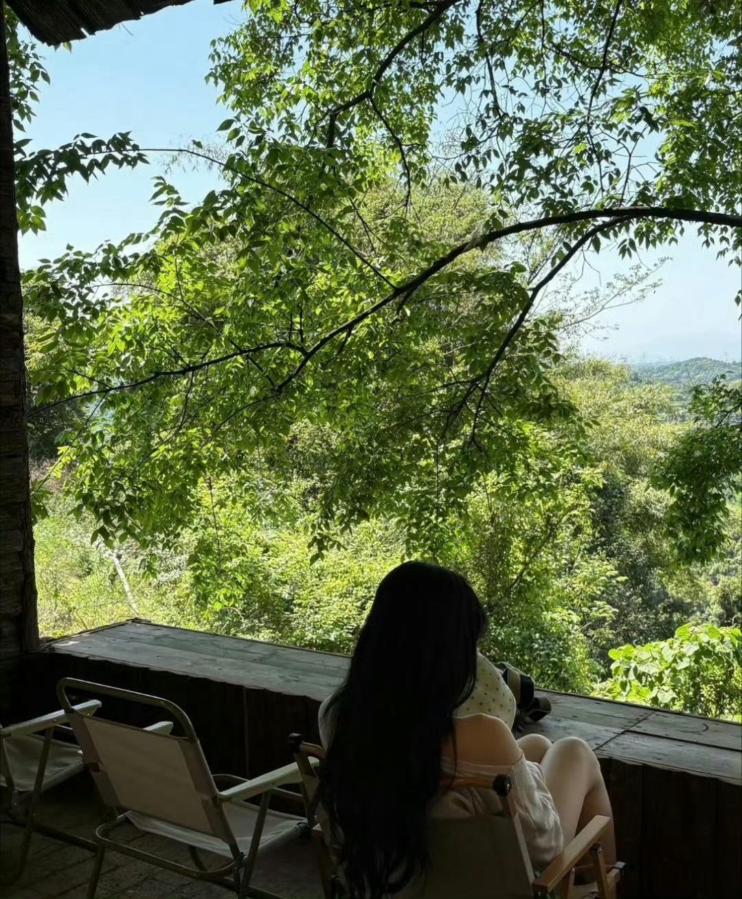 到了一定的年纪，就能理解甄嬛那句“永远不要为不值得的人、不值得的事费时间费心力”