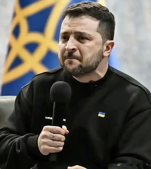 泽连斯基平安夜在社交平台发布视频称，乌克兰有一项传统信仰，在这一夜“天堂门会打开