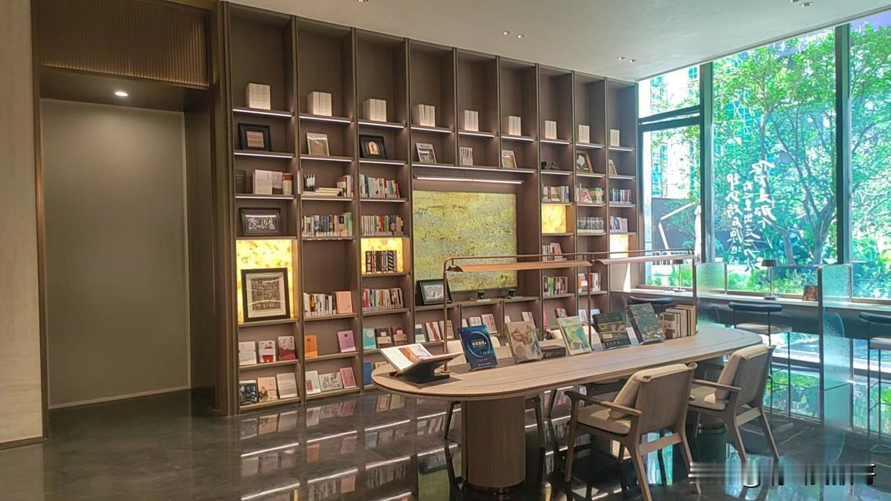 带定位聊本地新鲜事现在的书很多时候都沦为装饰品