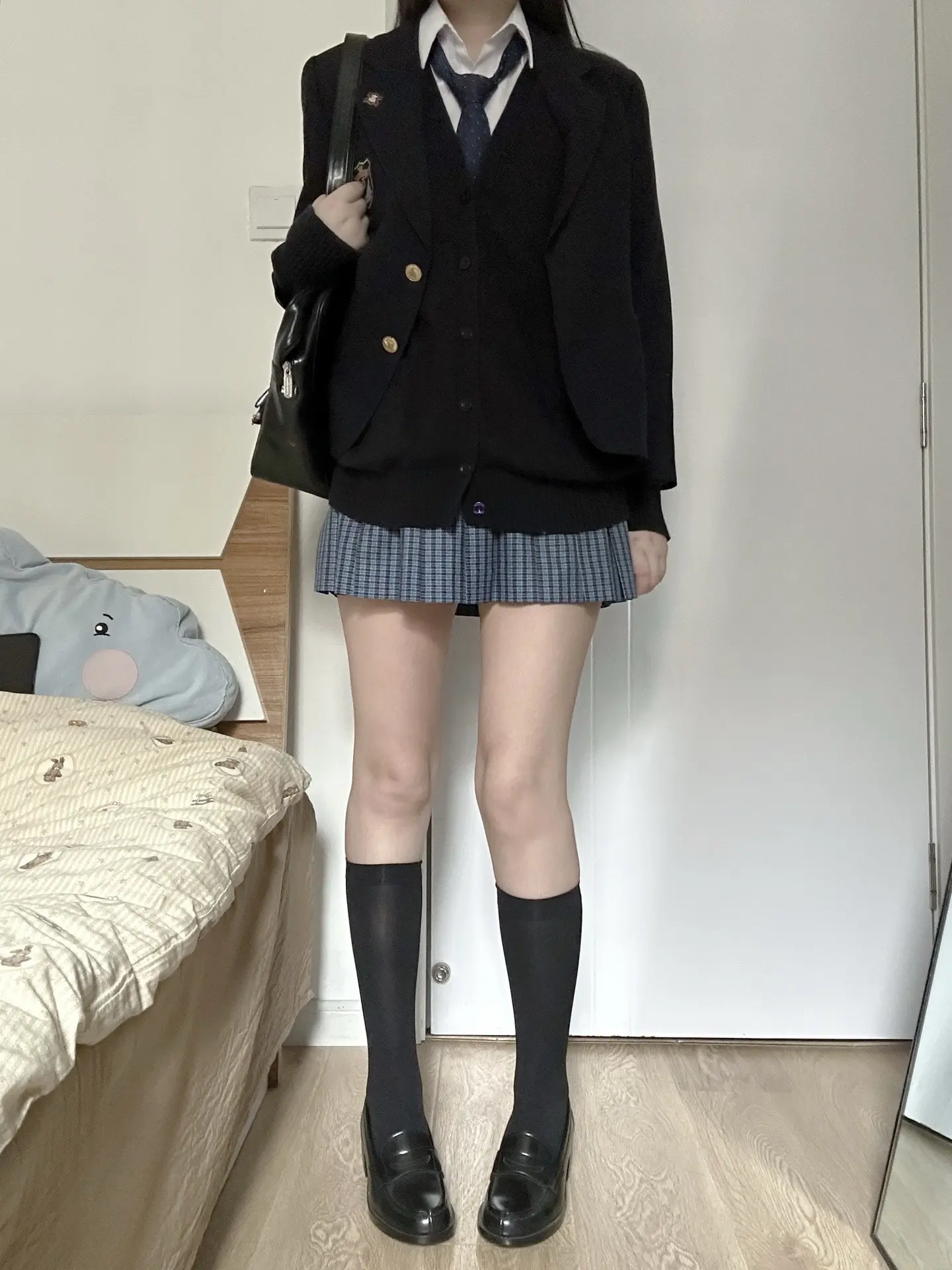 幸福的时候会词穷 痛苦的时候千言万语。