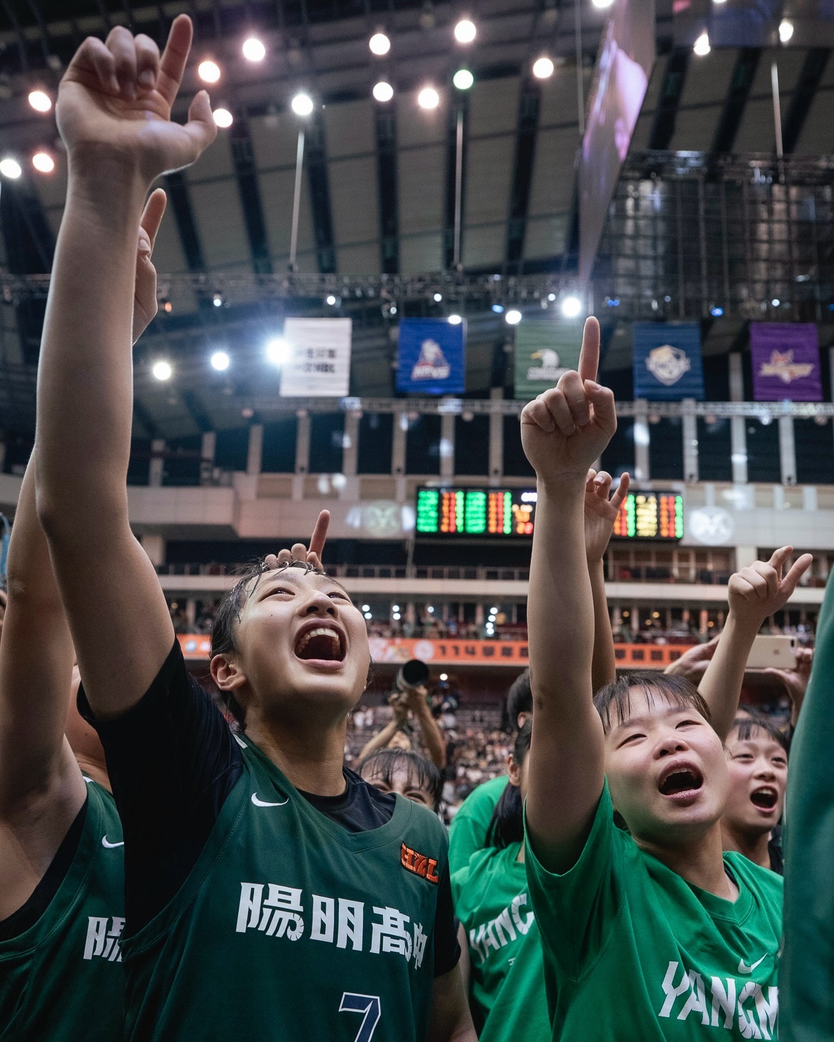 陽明高中拿下隊史首座 HBL 冠軍，用這一勝，打破所有刻板印象。©️niketa