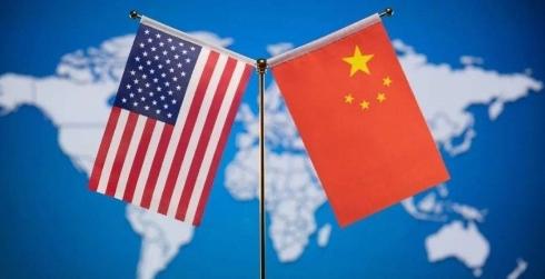 美国又开始挑事！2月24日，美国众议院议长迈克·约翰逊表示，他将邀请香港被监禁的