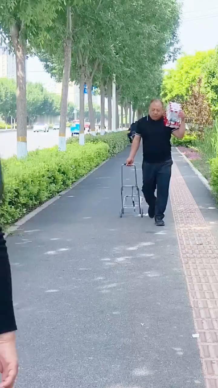 哈。